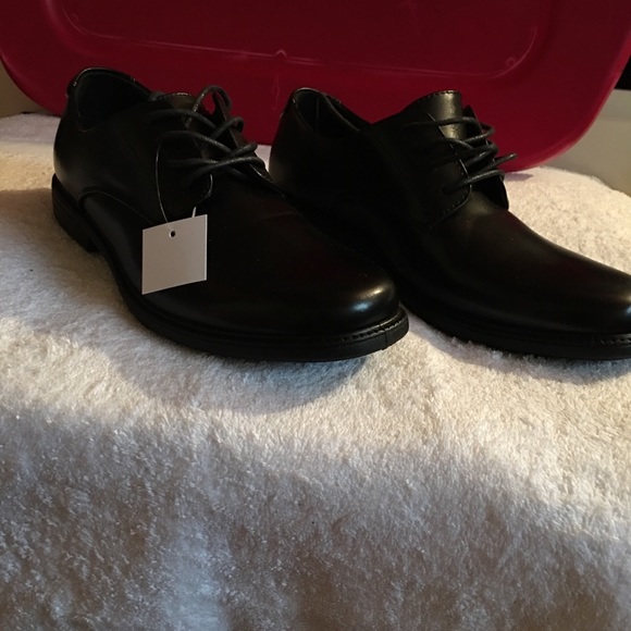 Comfortable NWT MEN  Black SHOES 👞Dexter - Picture 2 of 3